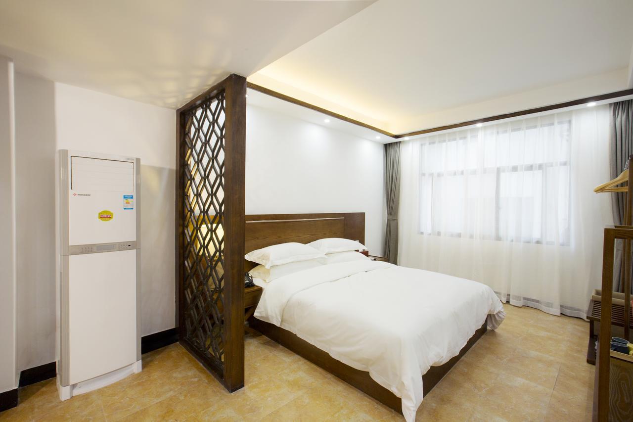 Fenghuang Poshan Inn Phượng Hoàng cổ trấn Ngoại thất bức ảnh